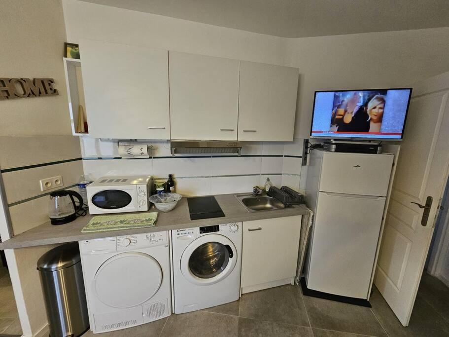 Equipe Et Chaleureux En Rez De Chaussee, Parfait Pour Explorer Apartamento Montpellier