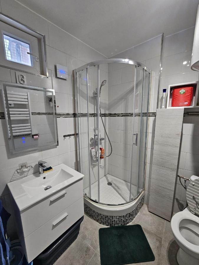 Apartamento Equipe Et Chaleureux En Rez De Chaussee, Parfait Pour Explorer